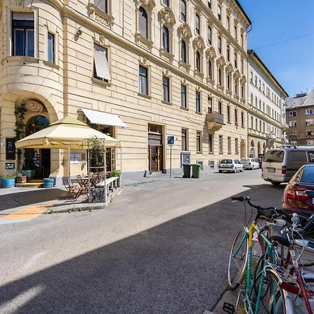 Studio Apollo Budapest Exterior photo