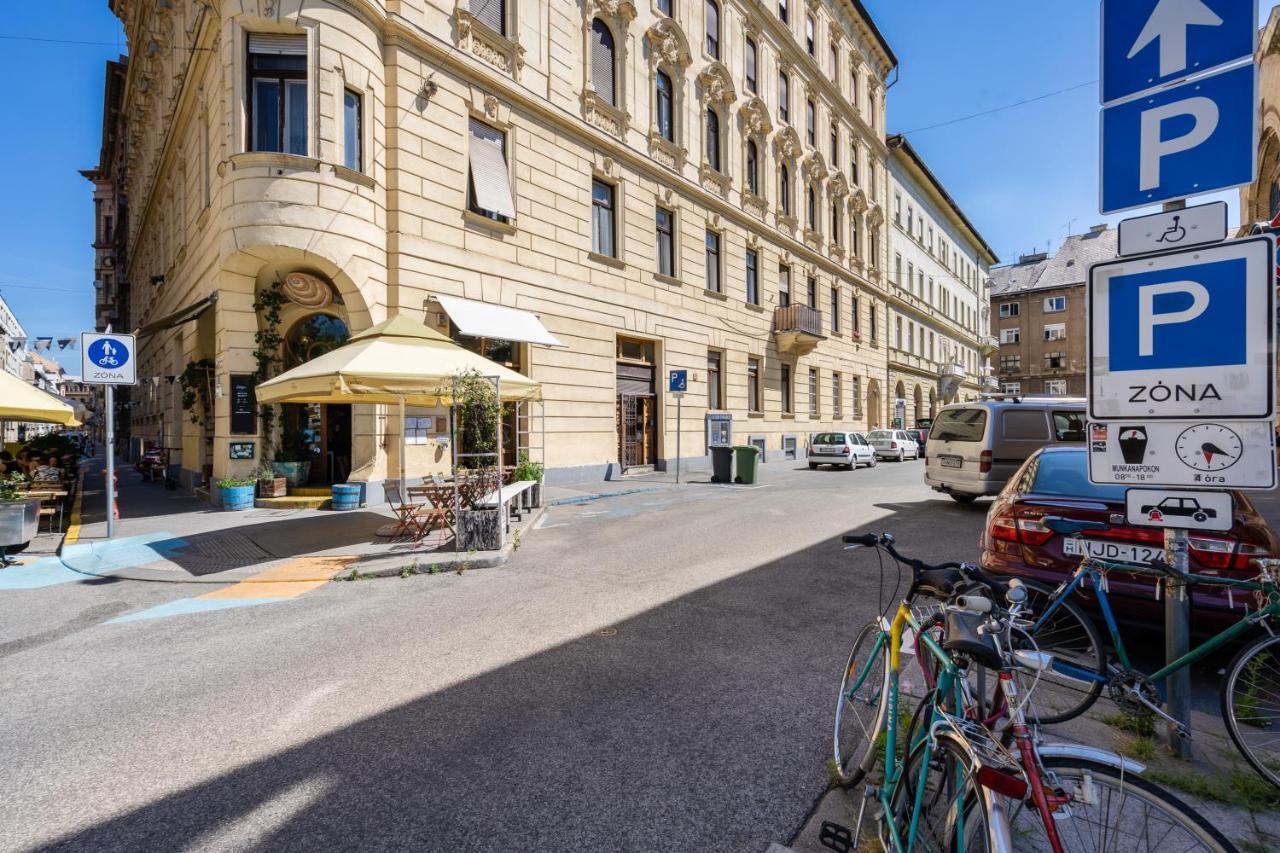 Studio Apollo Budapest Exterior photo