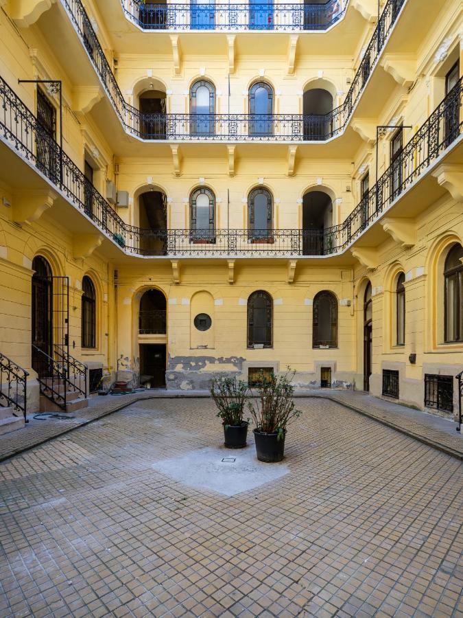 Studio Apollo Budapest Exterior photo